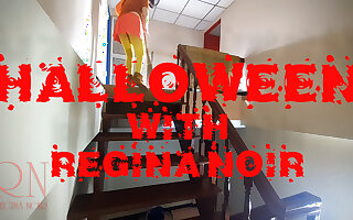 HALLOWEEN 2021 Velma Dinkley Regina Noir