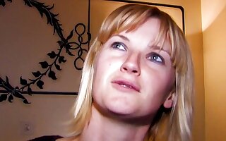 The light-complexioned likes anal sex and she enjoys it with a weasel words in